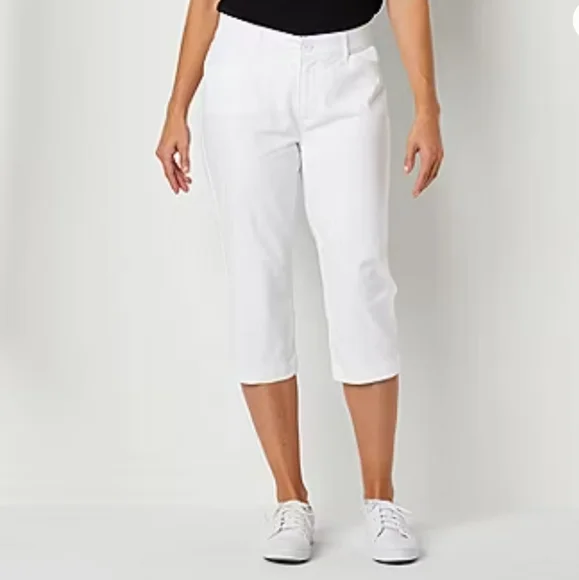 NWT Women's St. John's Bay Secretly Slender Capri Pants - Picture 1 of 7